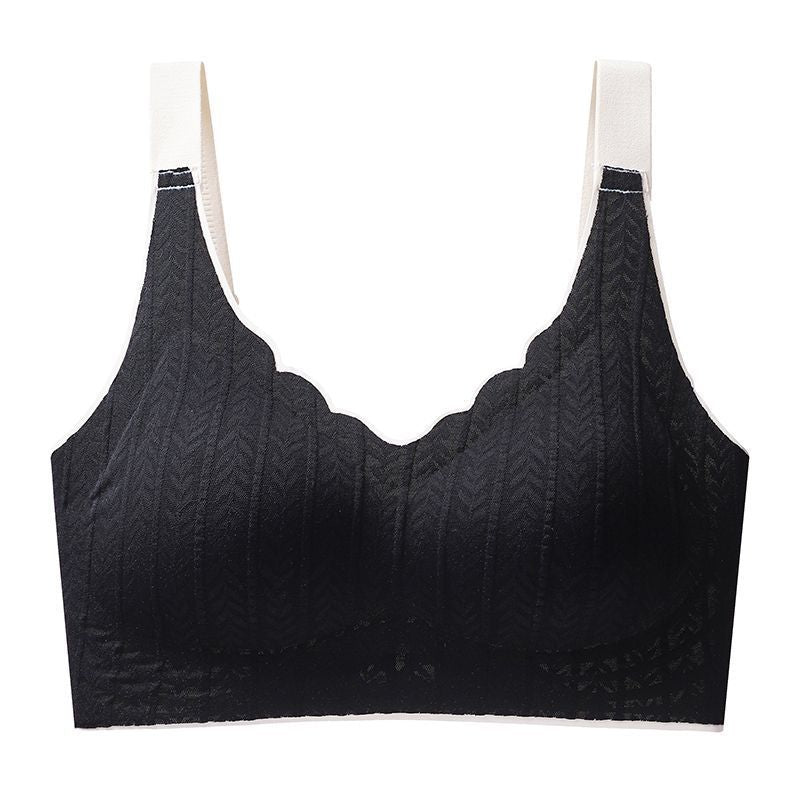 Sweet Wind - Scalloped Neckline Embossed Lace Bra